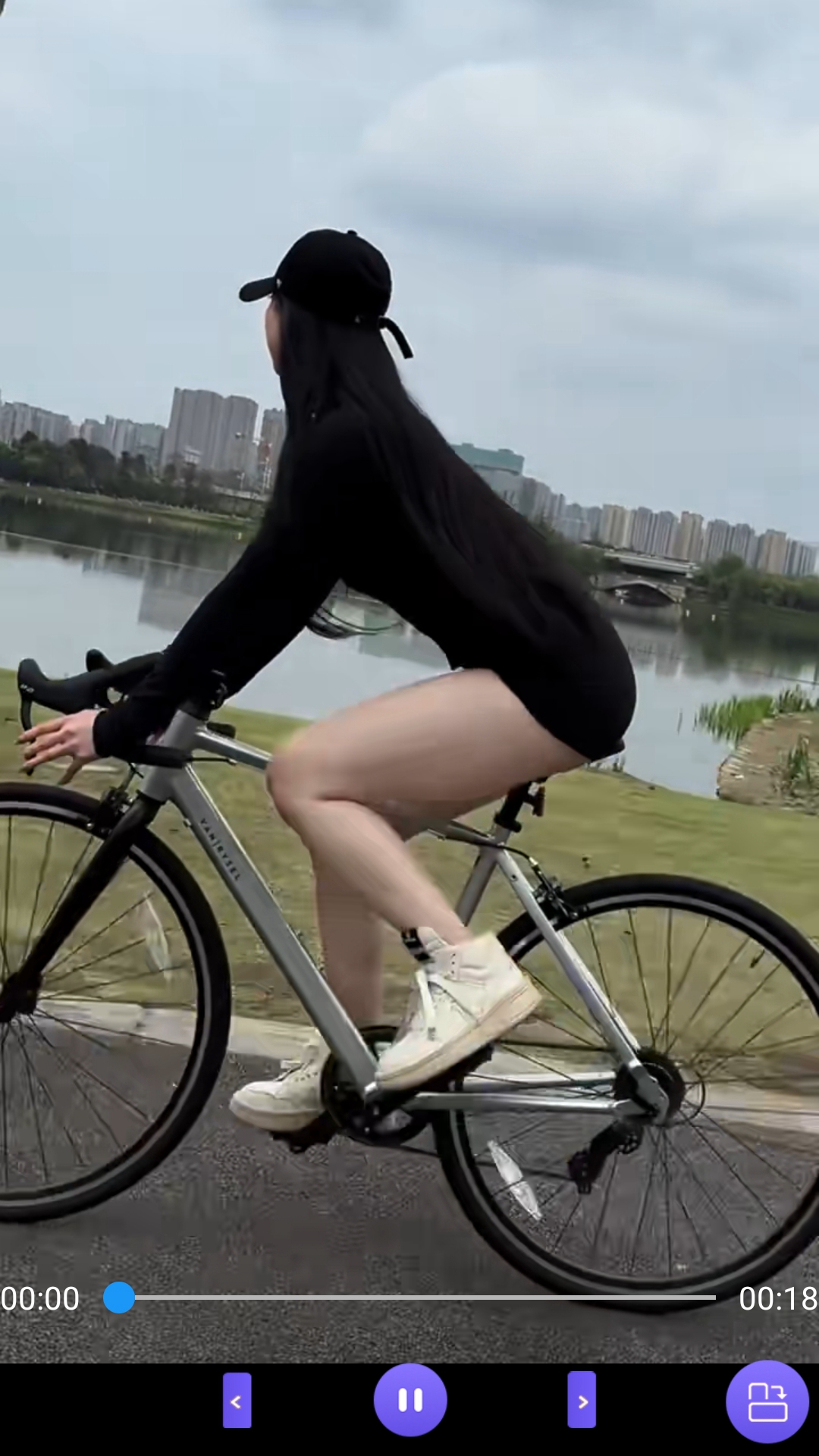 桃鹿维妮截图